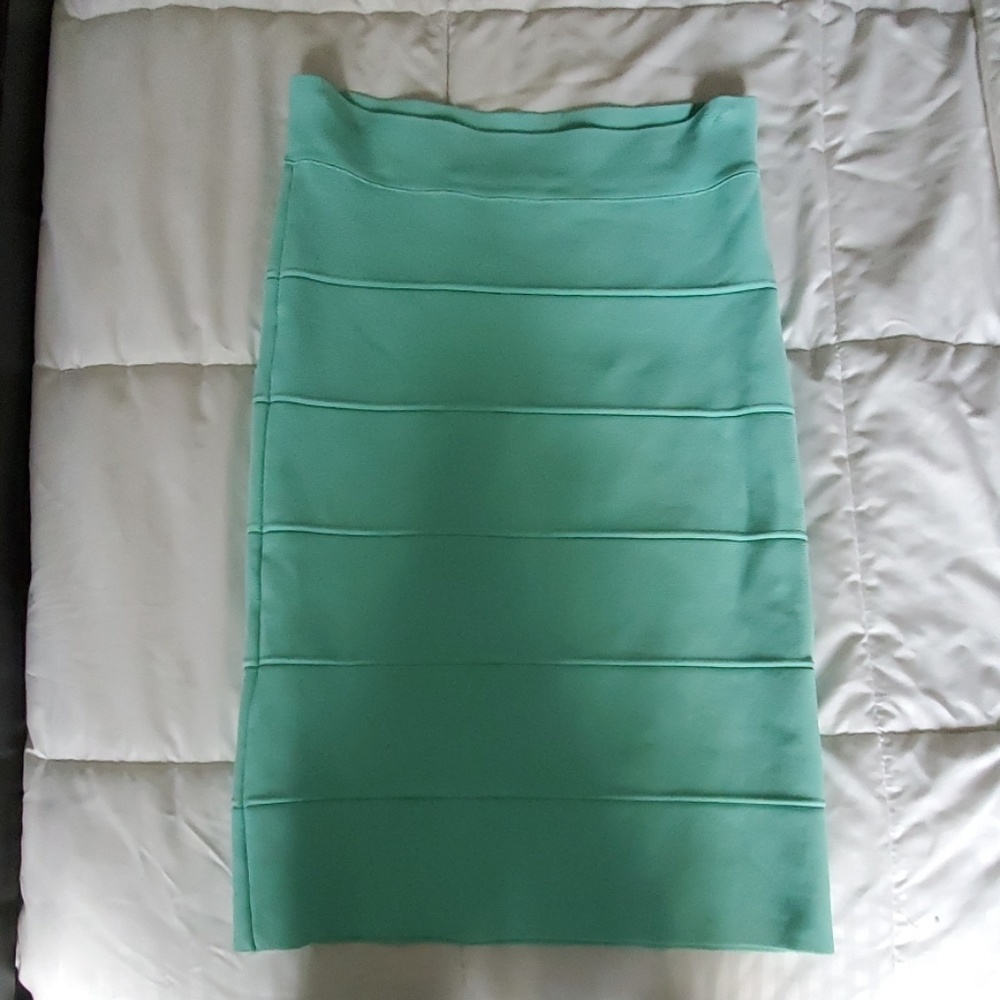 Bcbg bando tube skirt